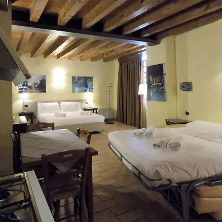 Parco Termale Di Dei Cedri 호텔 라찌제