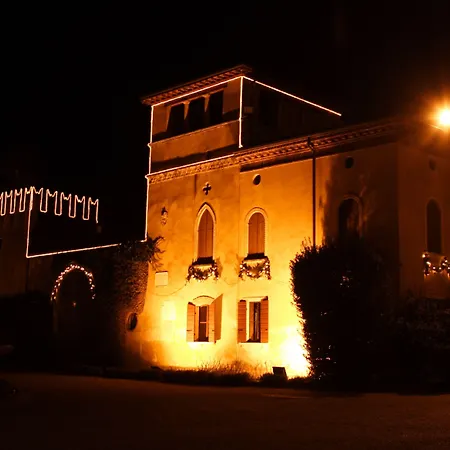 Parco Termale Di Dei Cedri 4* לאזיסה