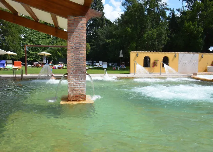 Parco Termale Di Dei Cedri 호텔 4*